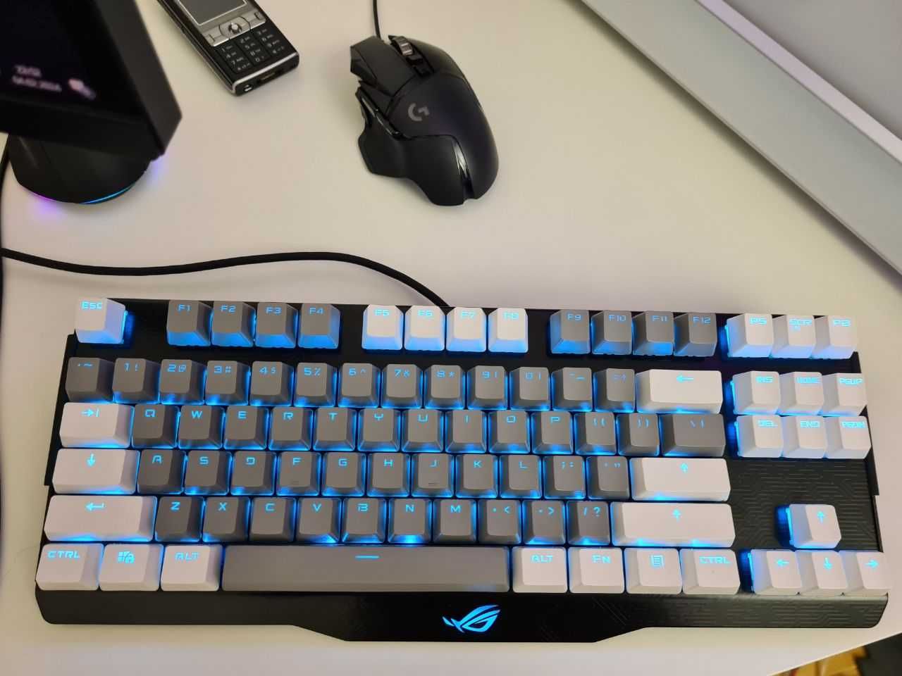 Asus Claymore Core Cherry MX RGB Механіка