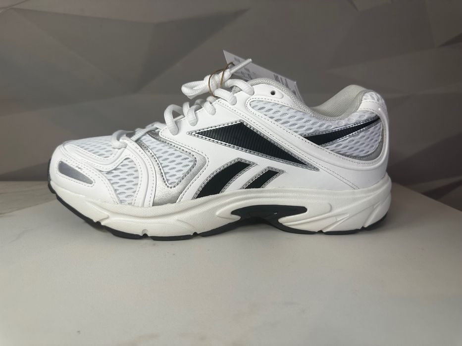 Чоловічі кросівки Reebok куплені USA розмір 41-42 (27 см)