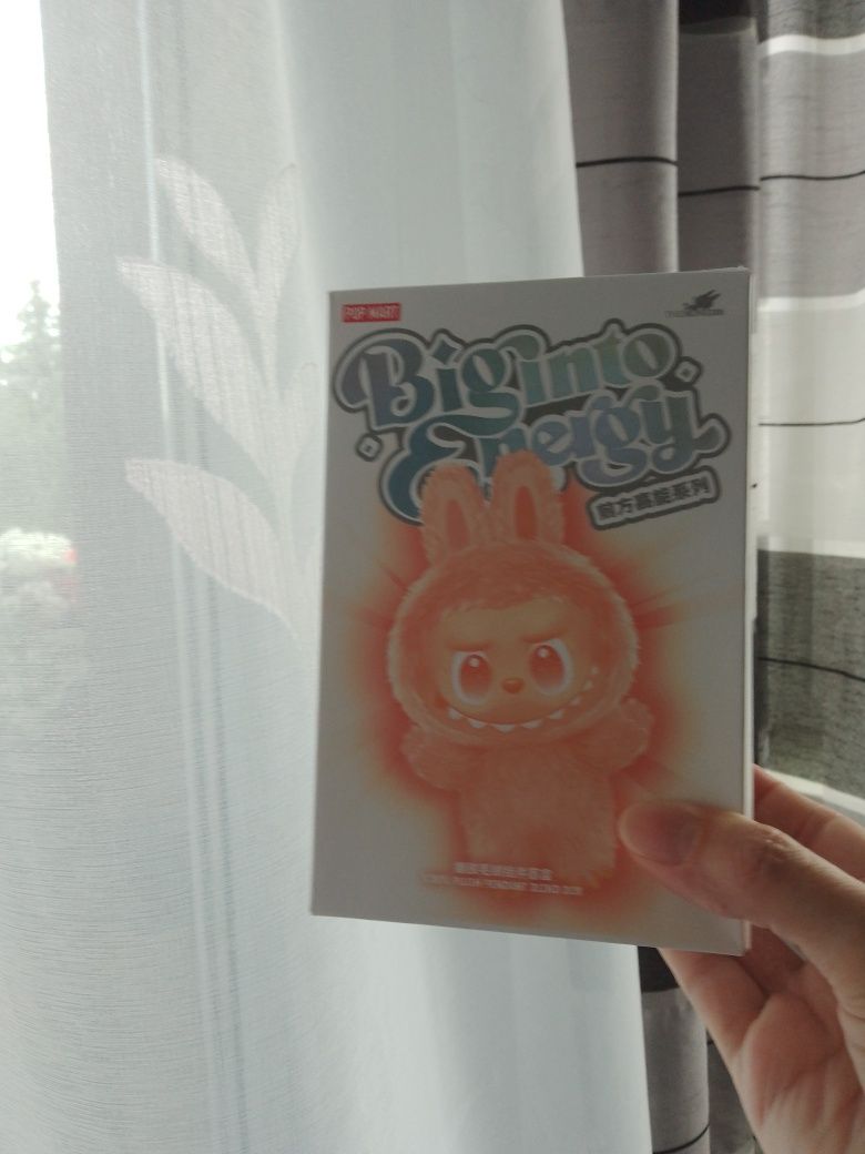 Maskotka Labubu Biginto Energy