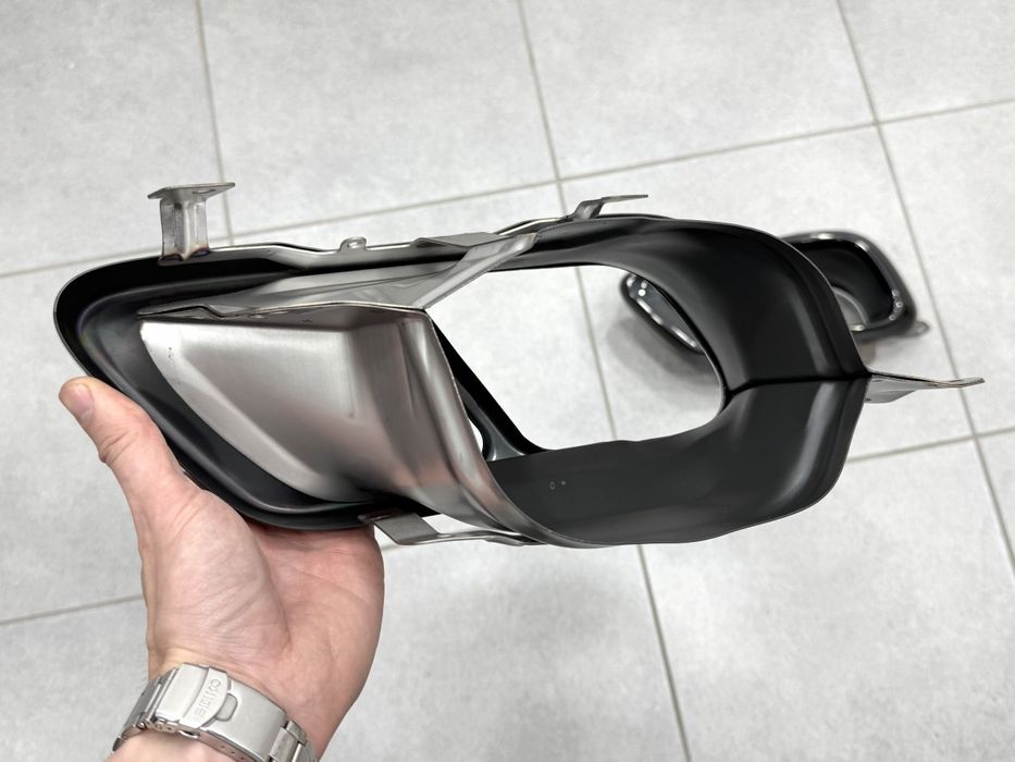 Насадки на вихлопні труби M Paket LCI для BMW X5 G05 X6 G06 X7 G07