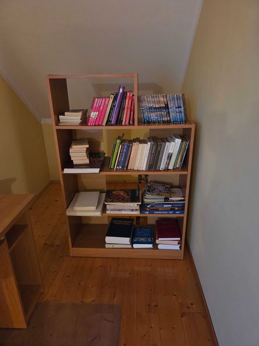 Regał  półka na książki asymetryczna biblioteczka
