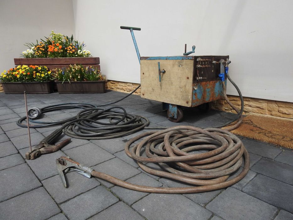 Spawarka transformatorowa z rozruchem i prostownikiem na 230V lub 400V