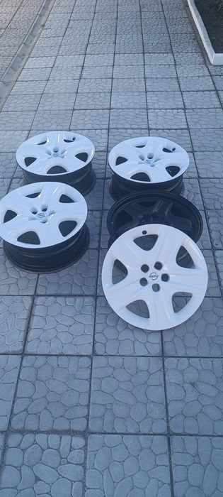 Диски 5/100r17 с колпаками, цена за комплект