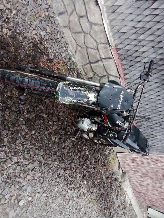 Мотоцикл мустанг