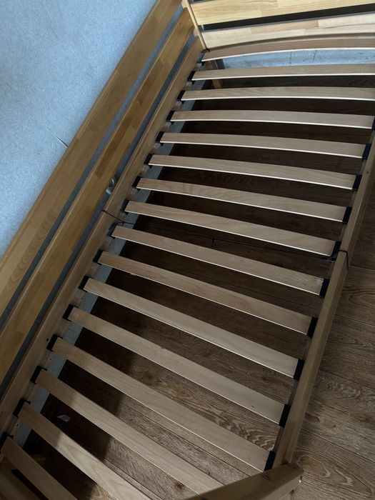 Двухъярусная деревянная кровать 90×200 с матрасами