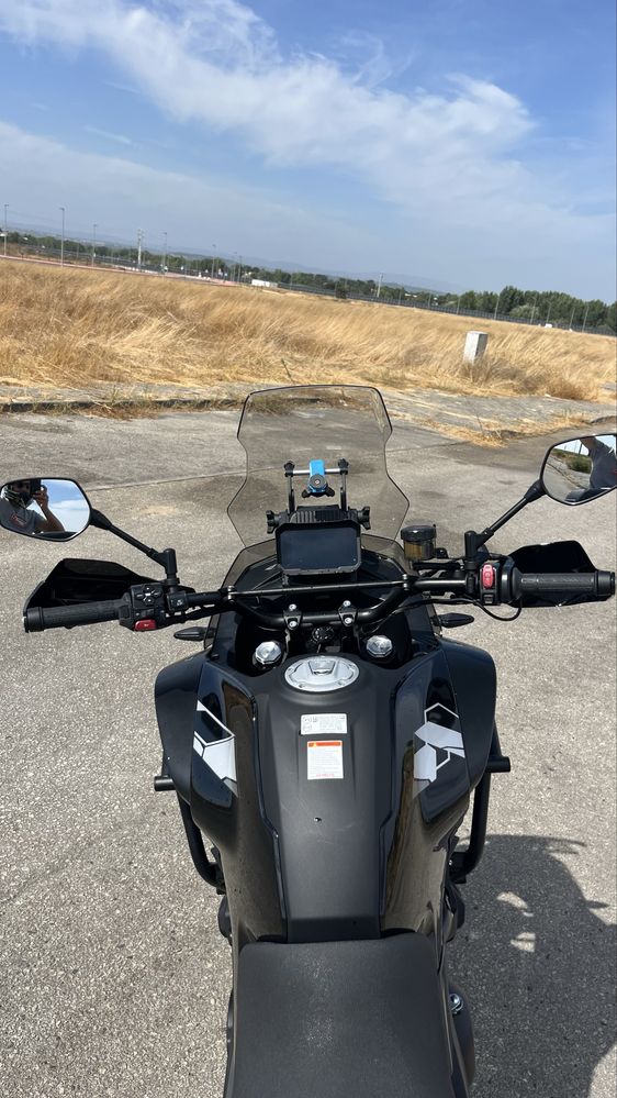 CFMoto 700 MT ADV 2025