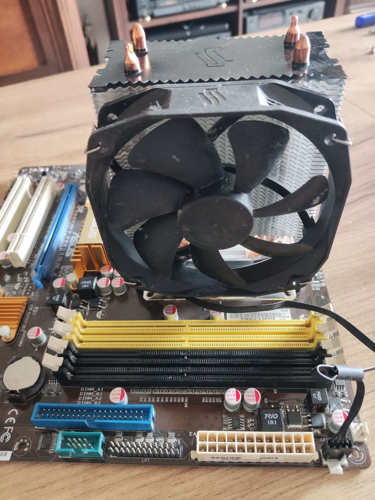 AMD Phenom II 1090T z chłodzeniem i płytą M4A78-EM