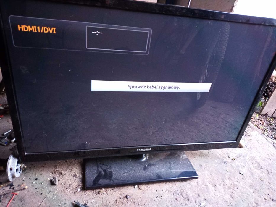 Duzy Telewizor hdmi scart