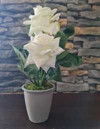 Kwiat sztuczny w doniczce ceramicznej 30cm 48tknkw
