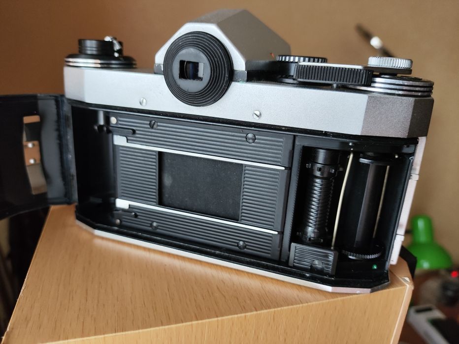 Praktica Super TL Pentacon 50mm F1.8