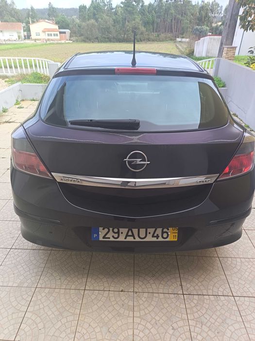 Opel Astra GTC 1.3