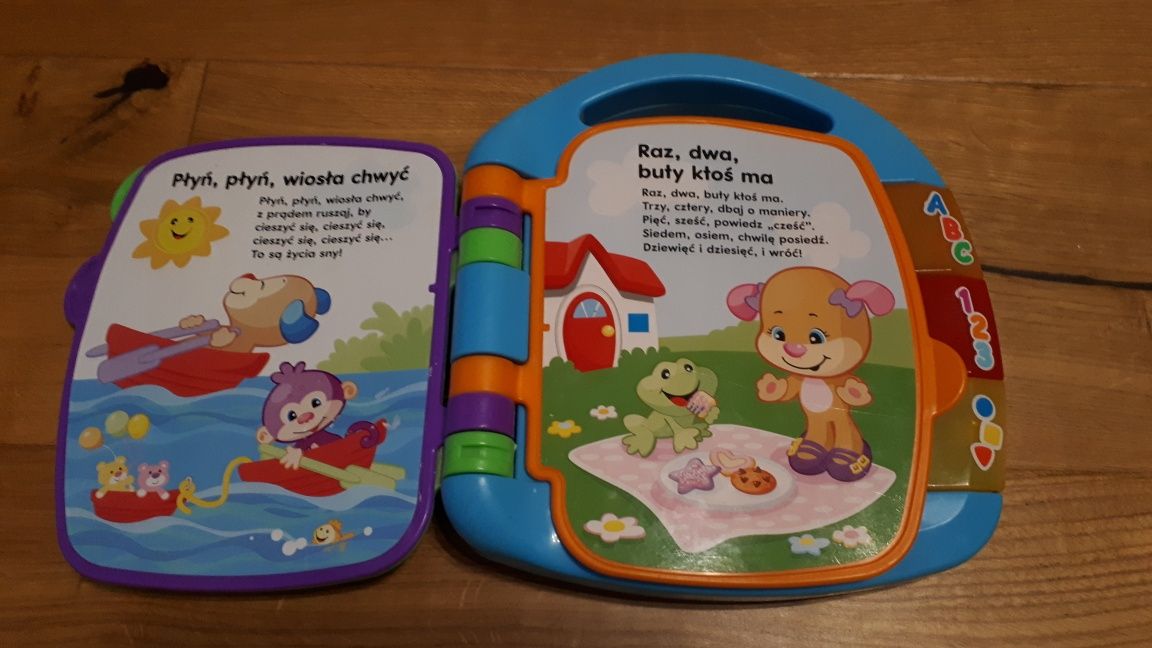 Interaktywna grająca książka z wierszykami fisher price