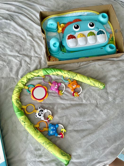 Дитячий килимок.