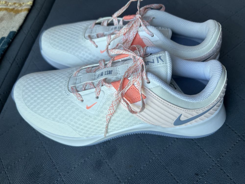 Buty sportowe Nike białe