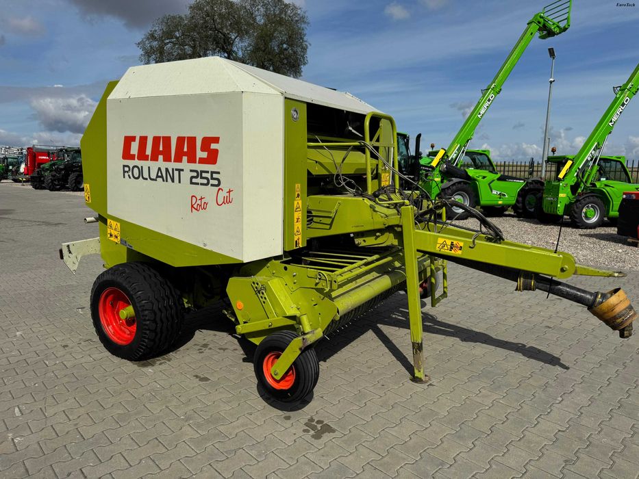 Prasa do bel CLAAS Rollant 255 RC Roto Cut