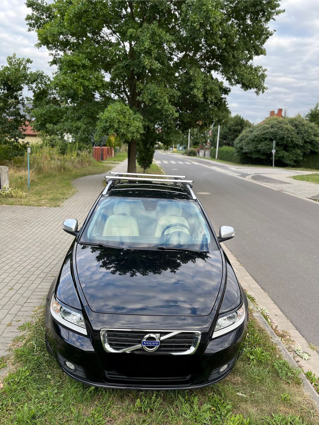 Volvo V50 Volvo V50 Business Edition Start-Stop. Niezawodne i bezpieczne kombi