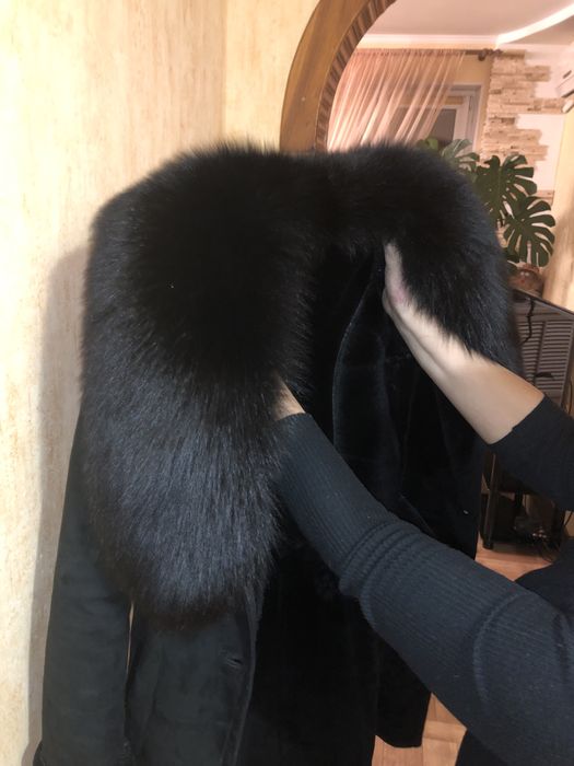 Продам женскую дубленку натуральная кожа