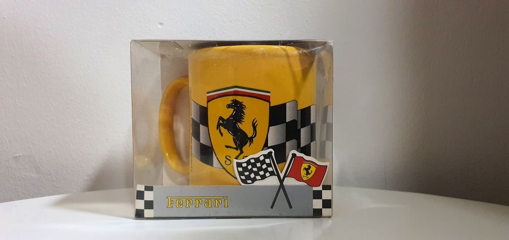 Caneca Ferrari Oficial