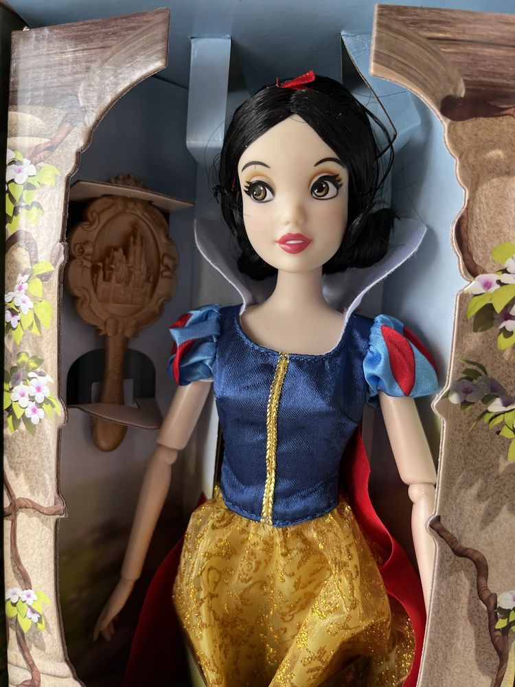 Ляльки Disney Princess та ILY 4ever dolls