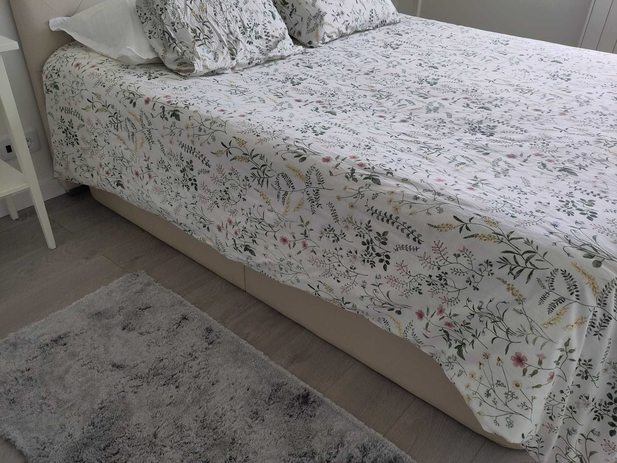 Cama de Casal elevatória (inclui colchão)