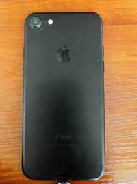 Продам айфон 7 на 128 гб (черный)