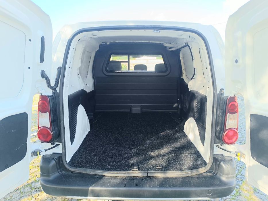 PEUGEOT PARTNER 1.6 HDI 3 LUG 2013 poucos km