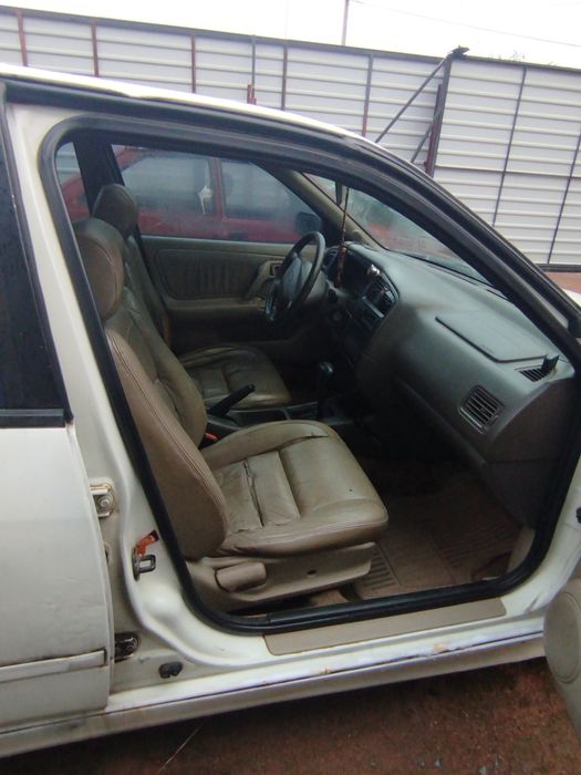 Infinity G20a Nissan primera p 11