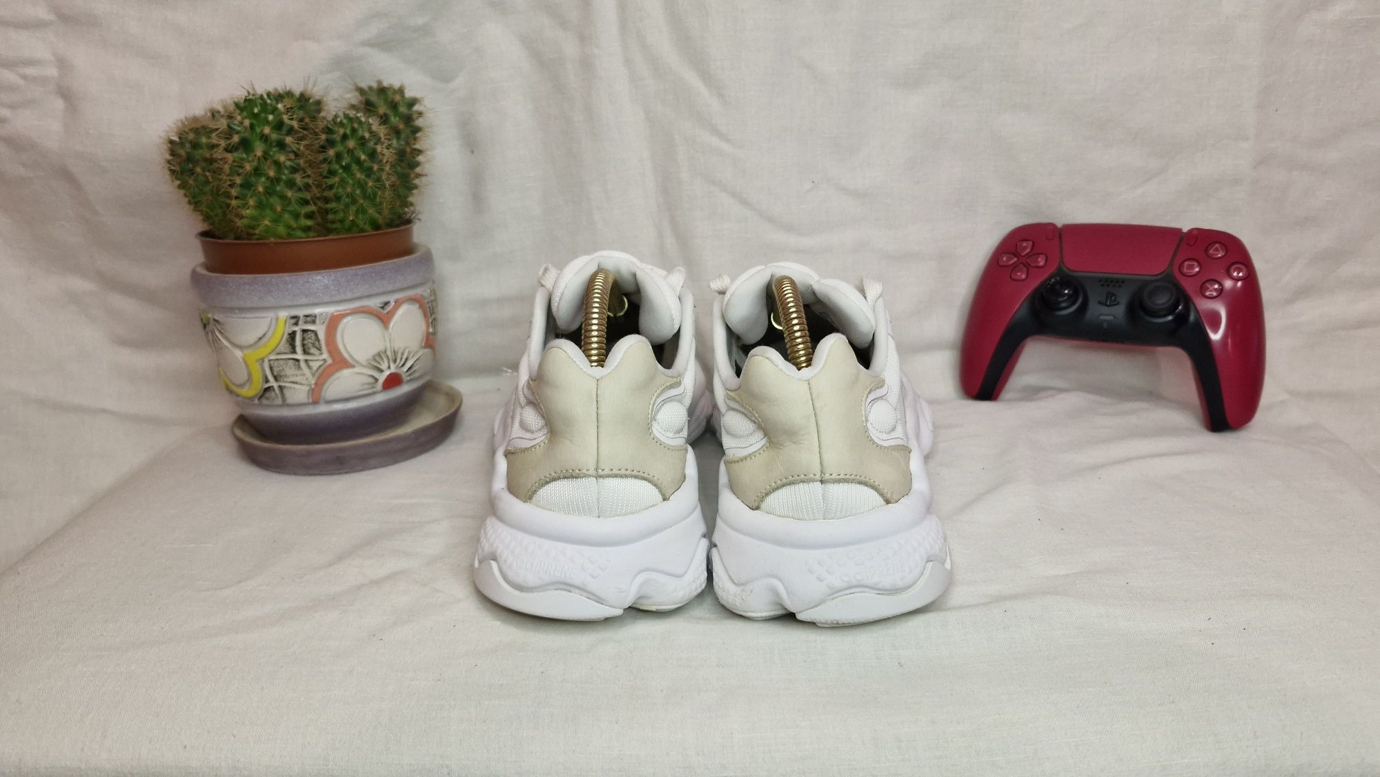 Кросівки Adidas Ozweego.Розмір 39