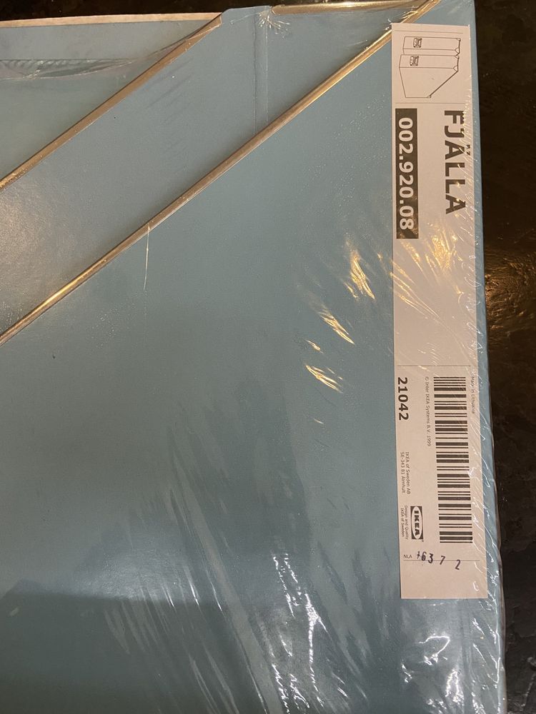 Caixas e porta revistas Fjalla ikea azul turquesa