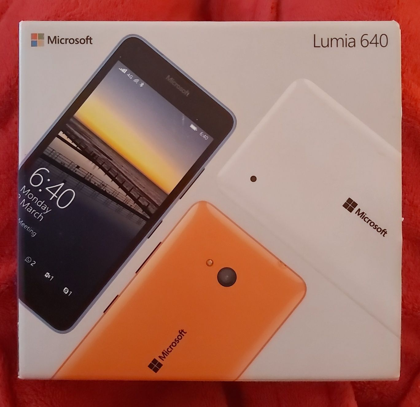 Telefon Lumia 640