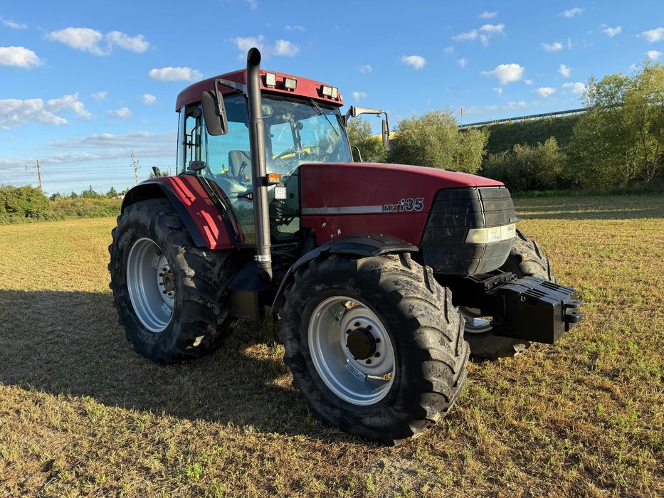 Ciągnik traktor CASE MX 135 - skrzynia pełzająca
