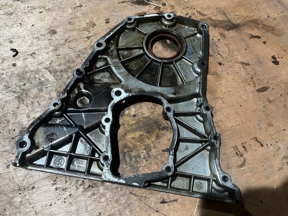 Pokrywa obudowa rozrzadu BMW E36 M42B18 318is 318ti