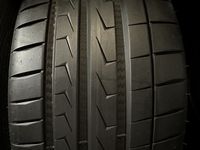 235/30 r20 Vredestein