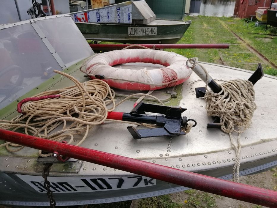 Продам моторну ложку Прогрес 2 з двигуном.