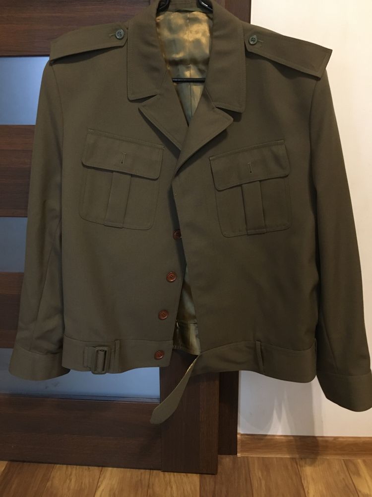Kurtka wiatrówka oficerka wojskowa, 109