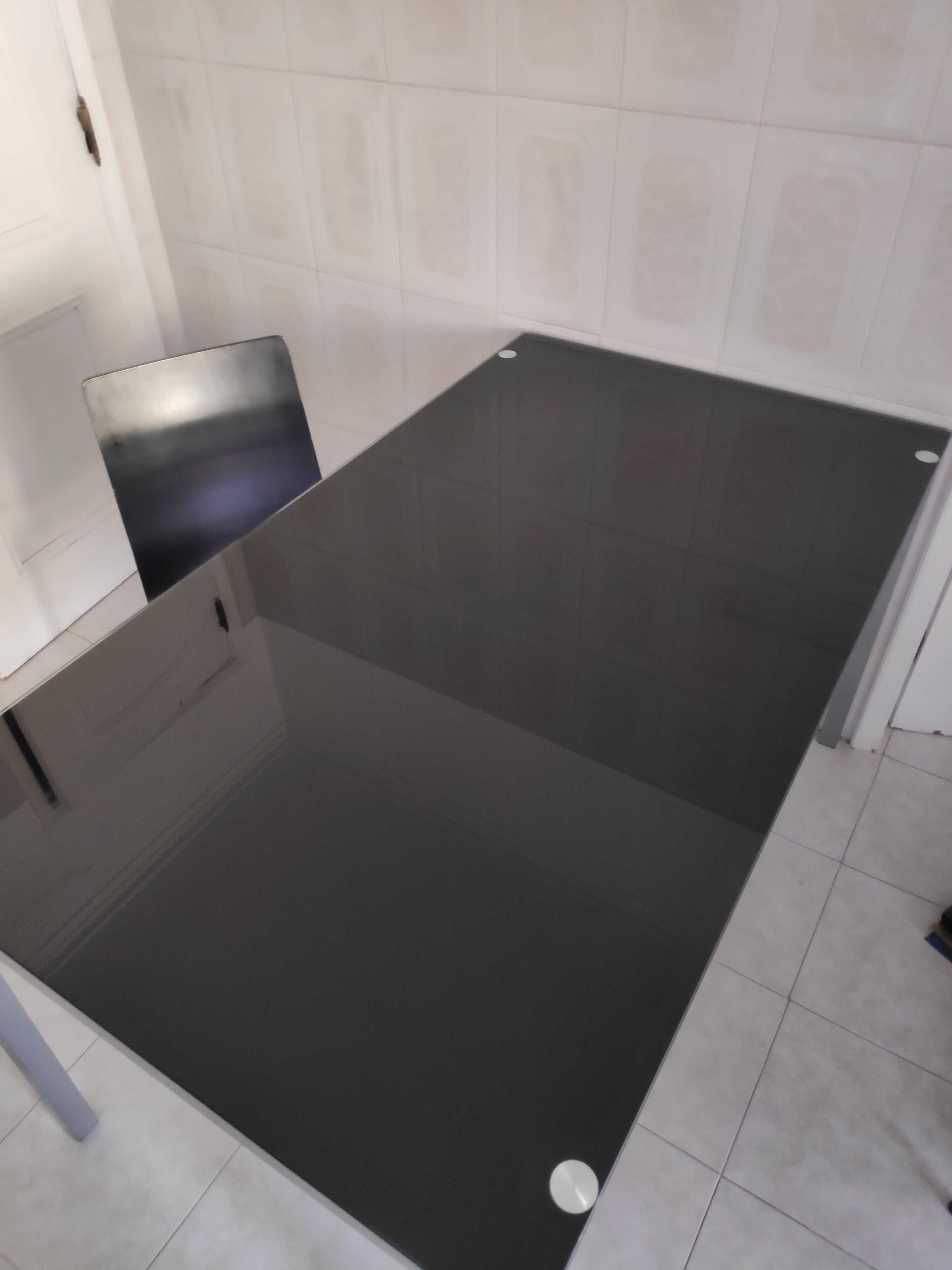 Mesa vidro temperado preto 140x80cm