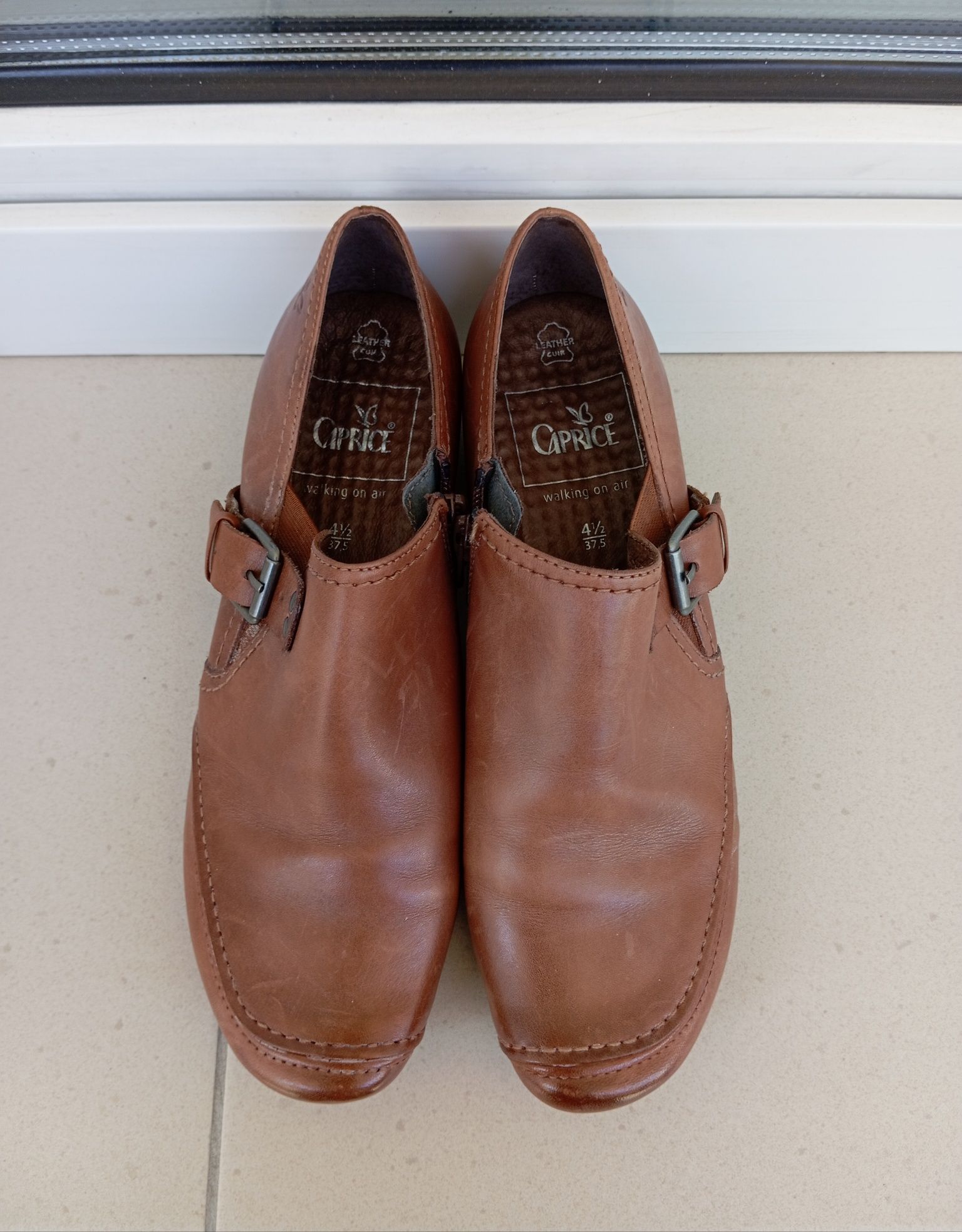 Jasnobrązowe skórzane buty Caprice, rozmiar 4,5 (37,5)