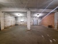 Склад. Площа S = 135 m2. Три ФАЗИ. Асфальт. 220/380V. Напруга.