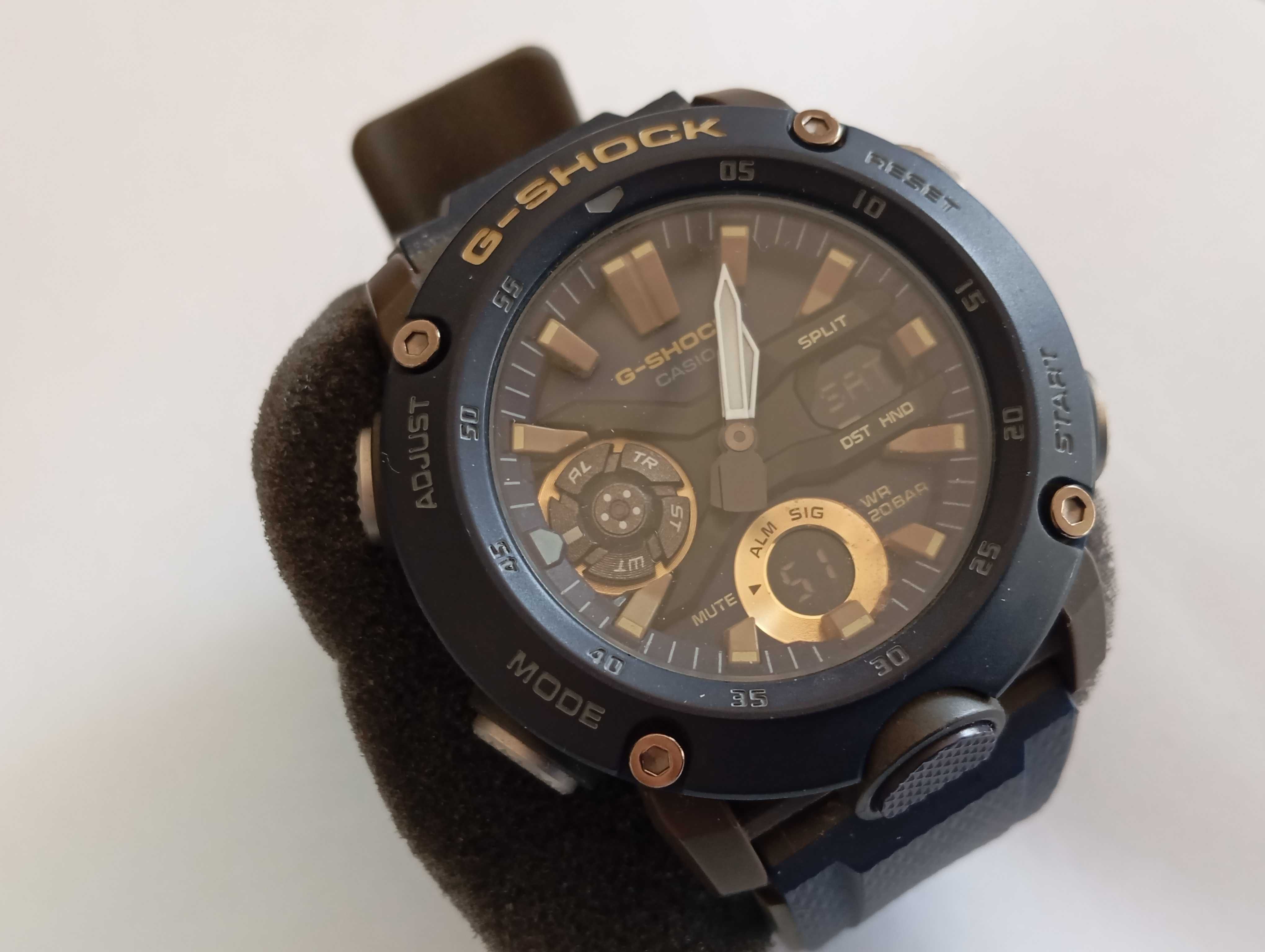 Zegarek Casio G- Shock GA-2000-2A