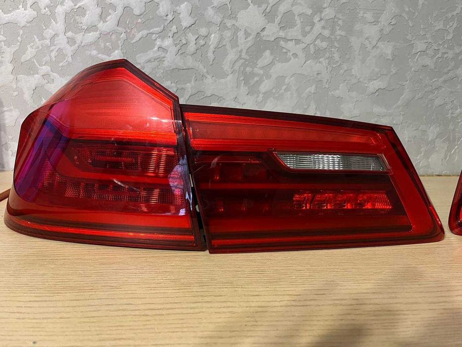 Задні стопи BMW G30 2017 дорест