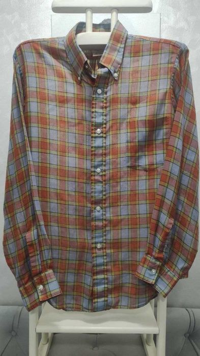 Легка літня рубашка розмір М