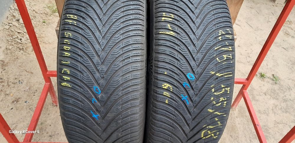 Opony Zimowe 215÷55÷18÷.Rok 2021.Cena 150 zł.Adres-ZALESIANY 33 A.