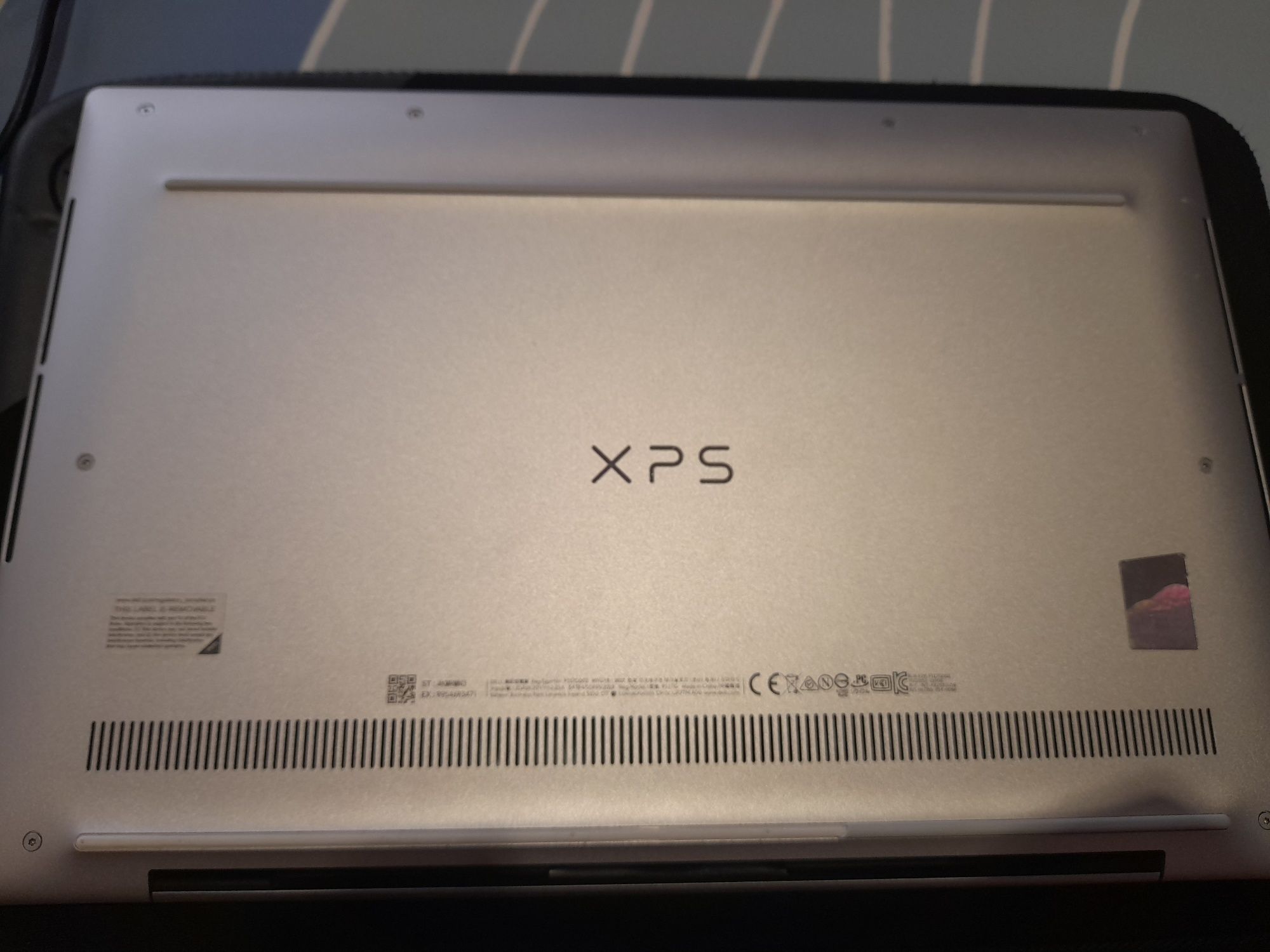 Notebook portátil DELL XPS 9310 i7 1TB