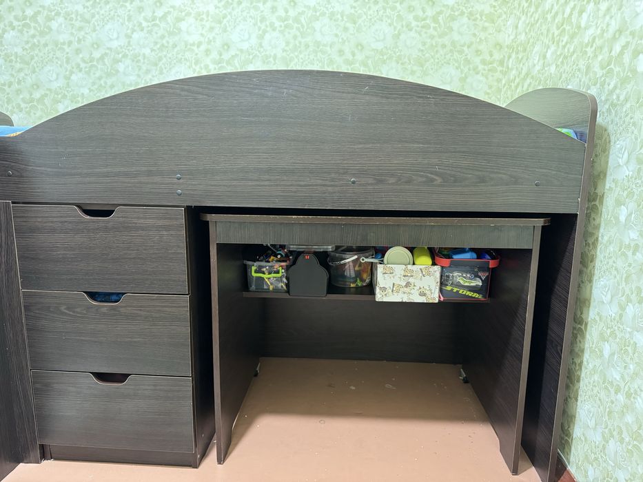 Ліжко дитяче. Ліжко-чердак з матрацом