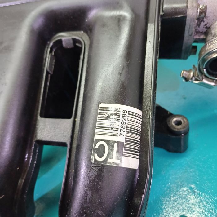 Впускной колектор BMW X5 E53 впускний колектор егр БМВ Х5 Е53