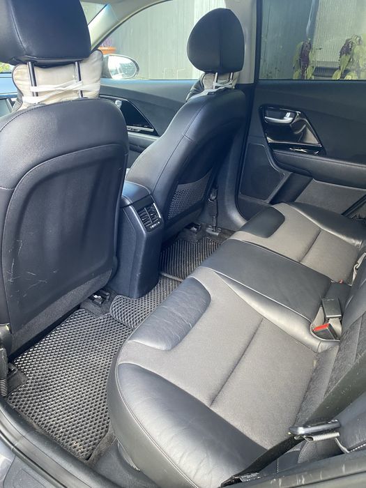 Продам  Кіа  Niro  гібрид