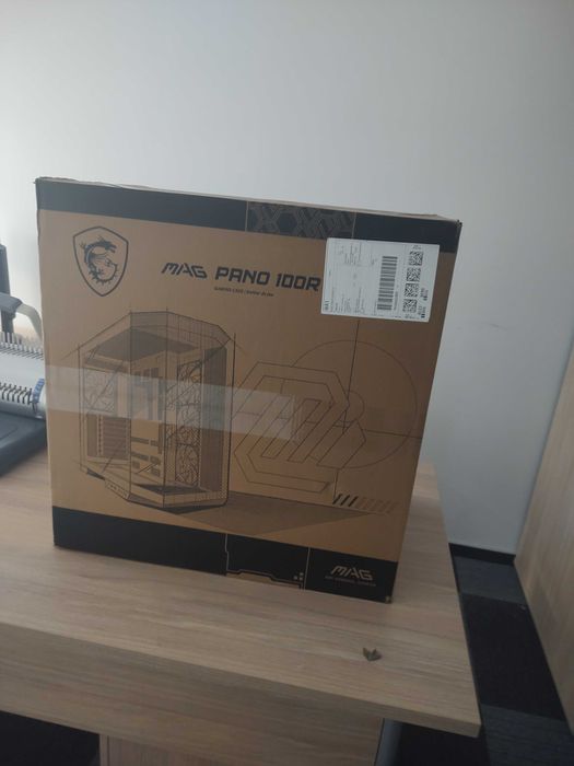 MSI MAG Pano M100R PZ Czarny