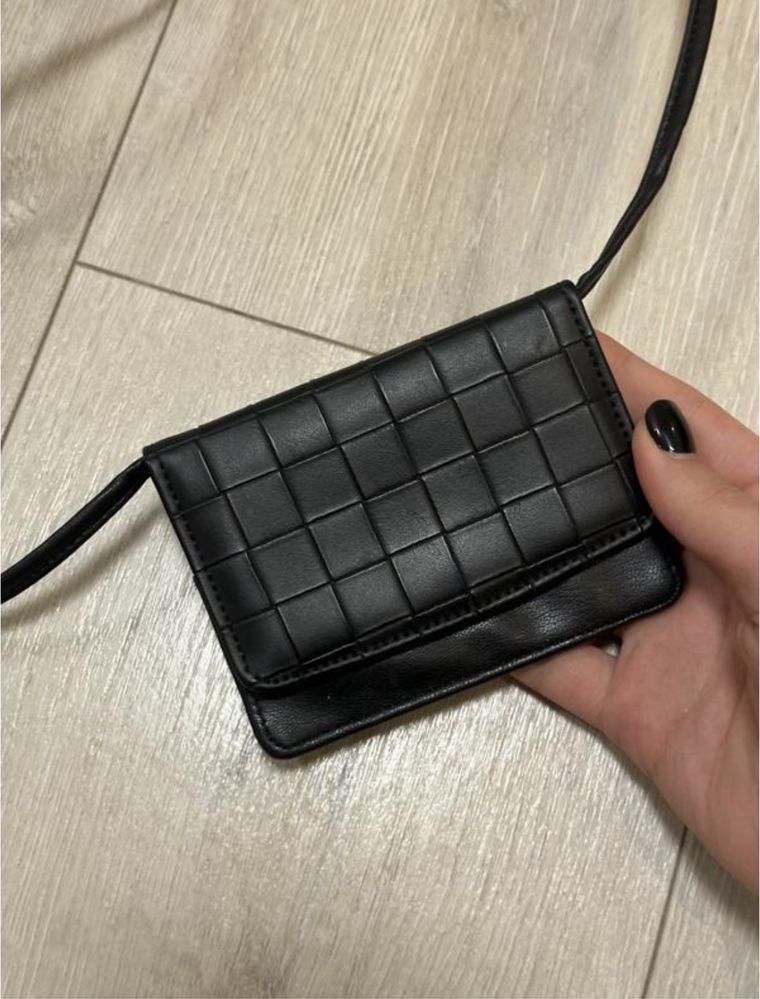 Мікро-сумка від H&M