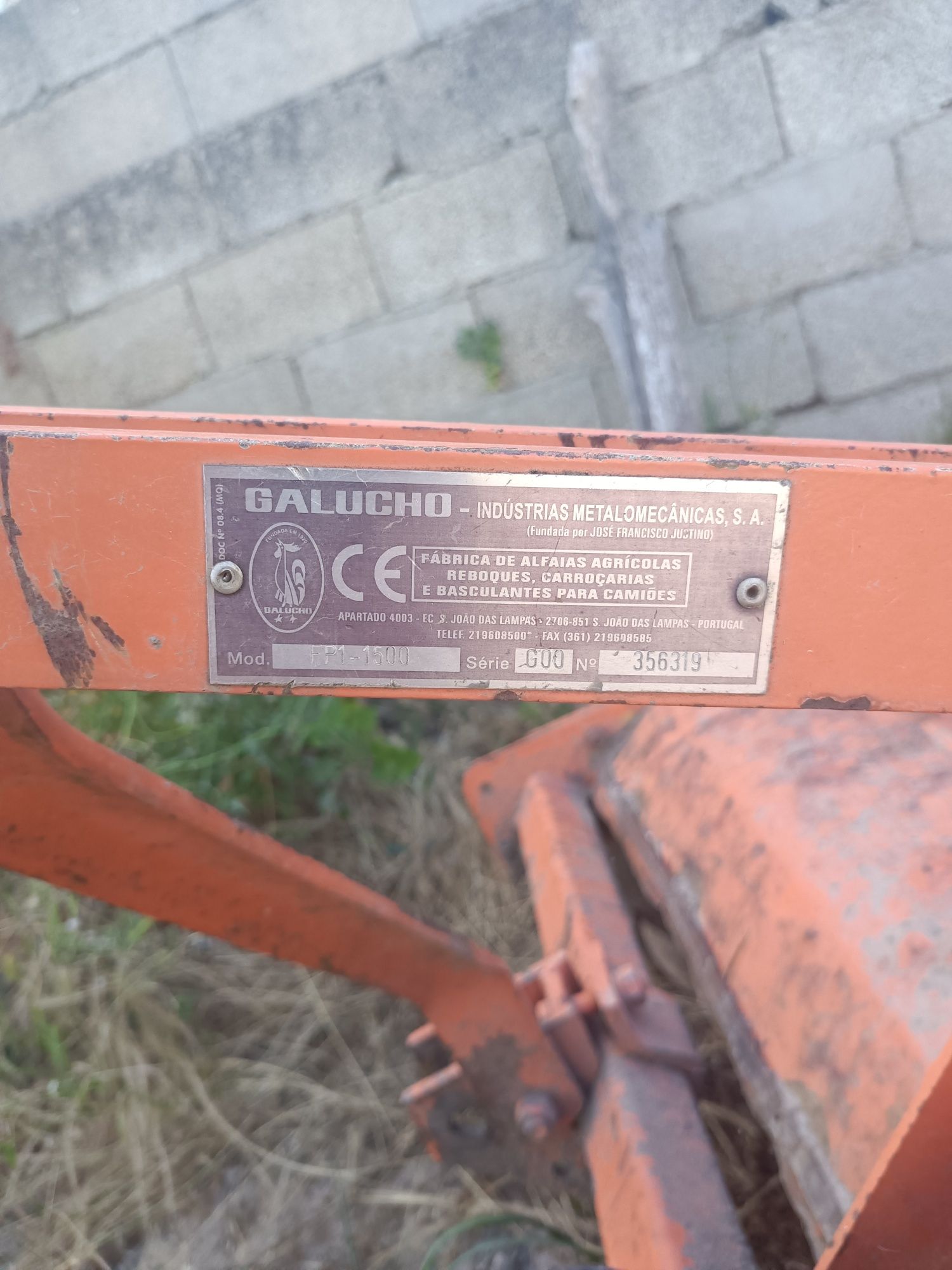 Vendo frese de 32 facas Galucho