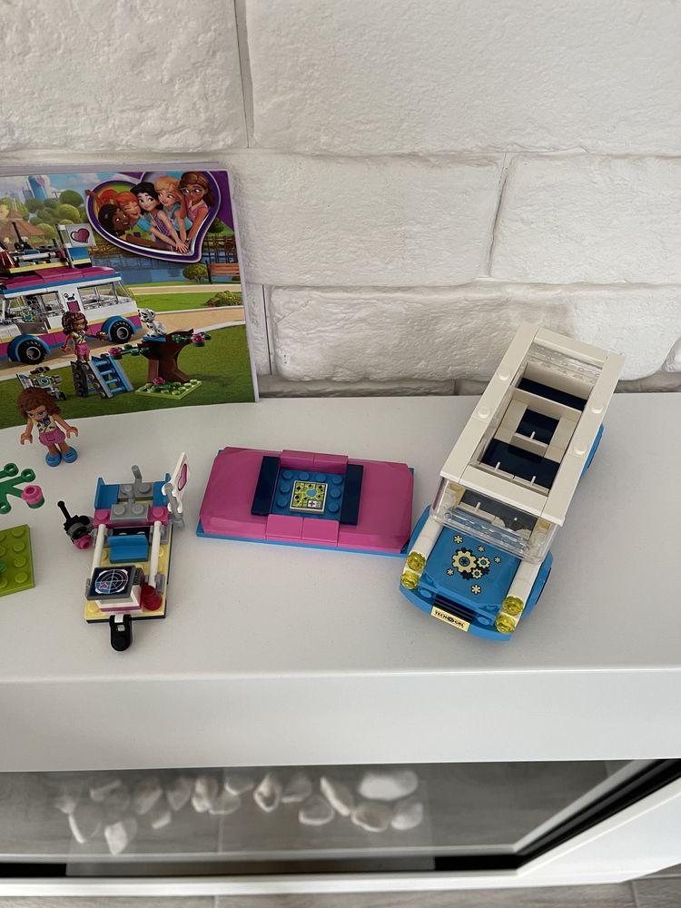 Klocki LEGO Friends Furgonetka Olivii 41333